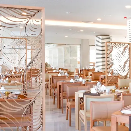 Aparthotel Marsenses & Adults Only